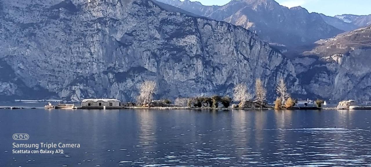 Hotel Danieli La Castellana Lago Di Garda Brenzone sul Garda Exteriör bild