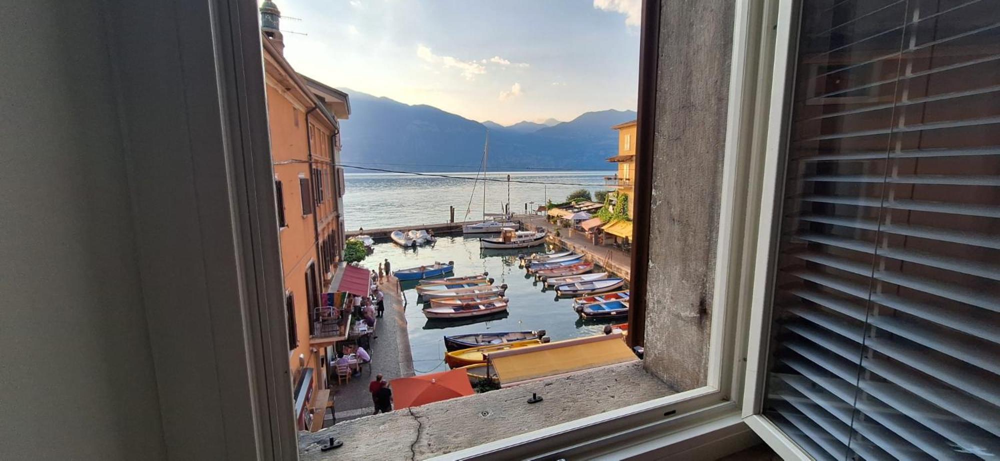 Hotel Danieli La Castellana Lago Di Garda Brenzone sul Garda Exteriör bild
