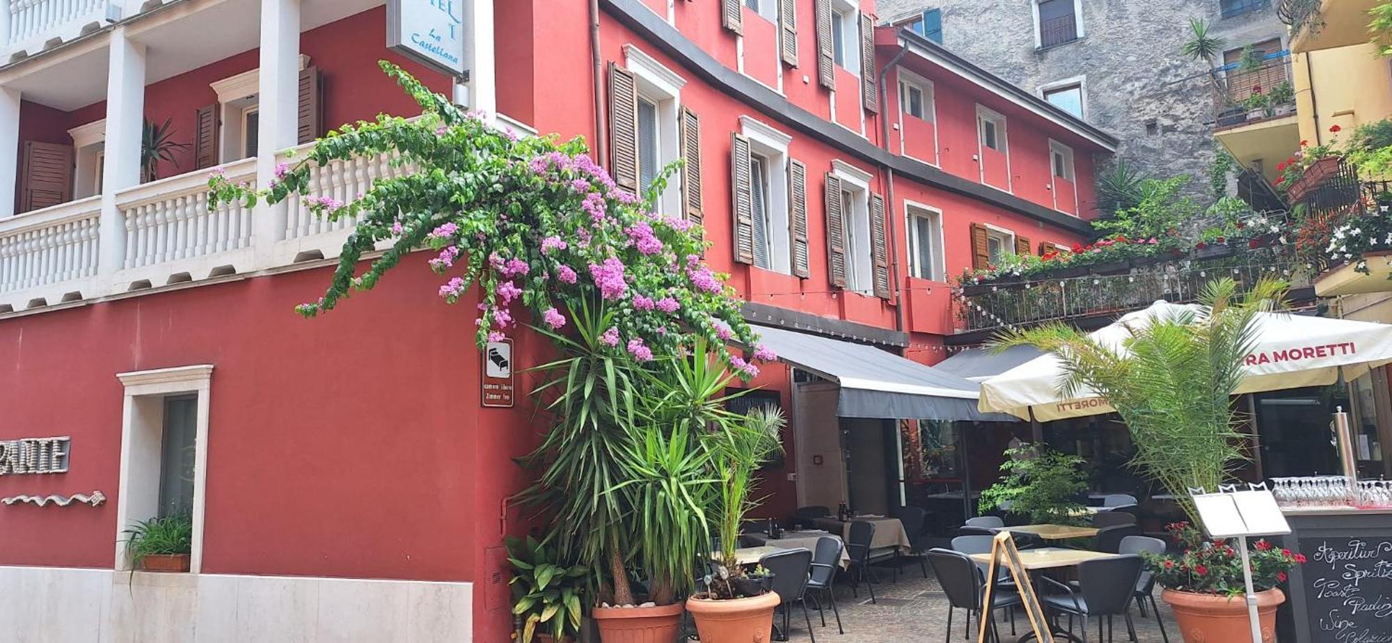 Hotel Danieli La Castellana Lago Di Garda Brenzone sul Garda Exteriör bild